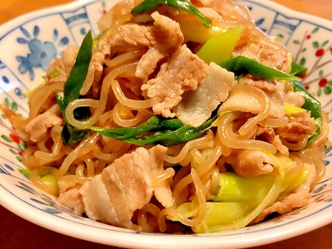 豚バラと糸こんにゃくの煮物